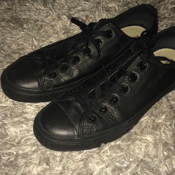 leather black chucks